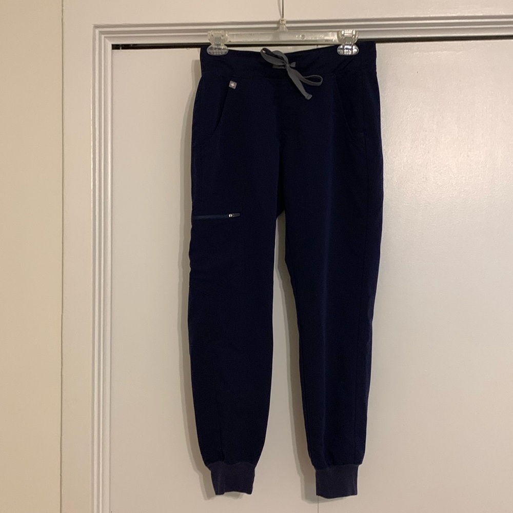 FIGS Zamora navy joggers